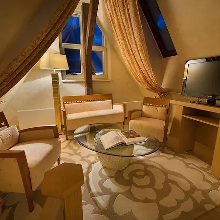 Zvon Design Hotel 5*